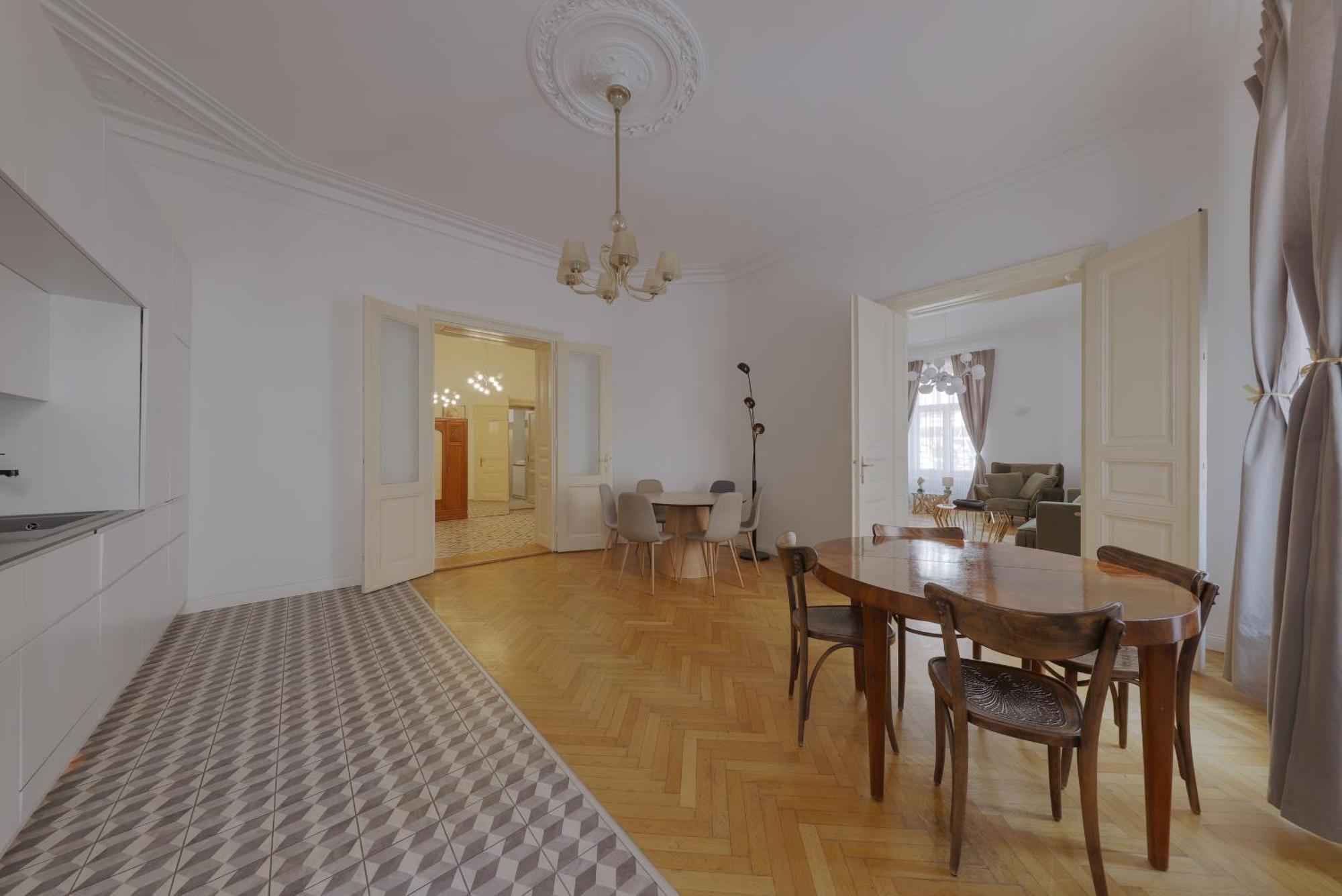Beautiful Condo At The Old Town Bratislava Exteriér fotografie