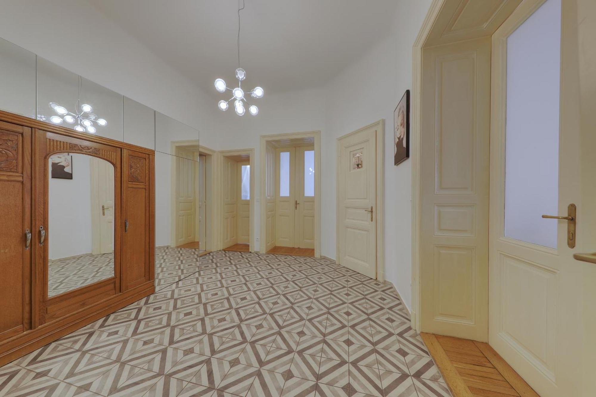 Beautiful Condo At The Old Town Bratislava Exteriér fotografie